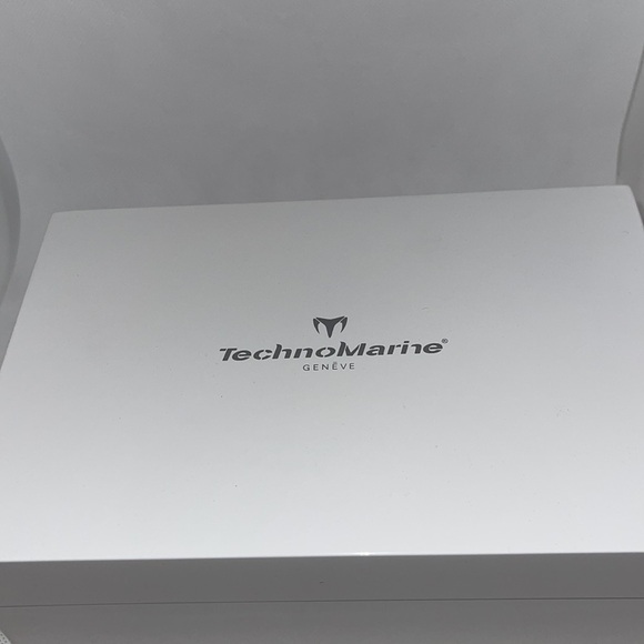 TechnoMarine Ladies Stainless and Rose Gold Diamond Neo Classic III Watch - EUC - Picture 14 of 15